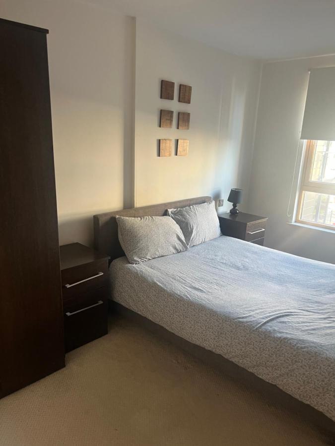 לידס Clarance Docks Apartment מראה חיצוני תמונה