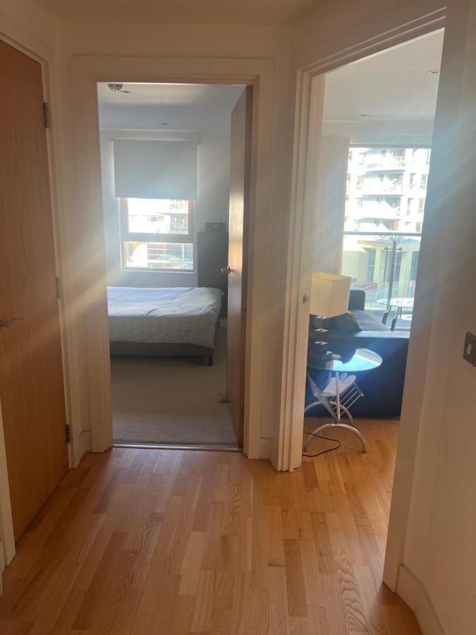 לידס Clarance Docks Apartment מראה חיצוני תמונה