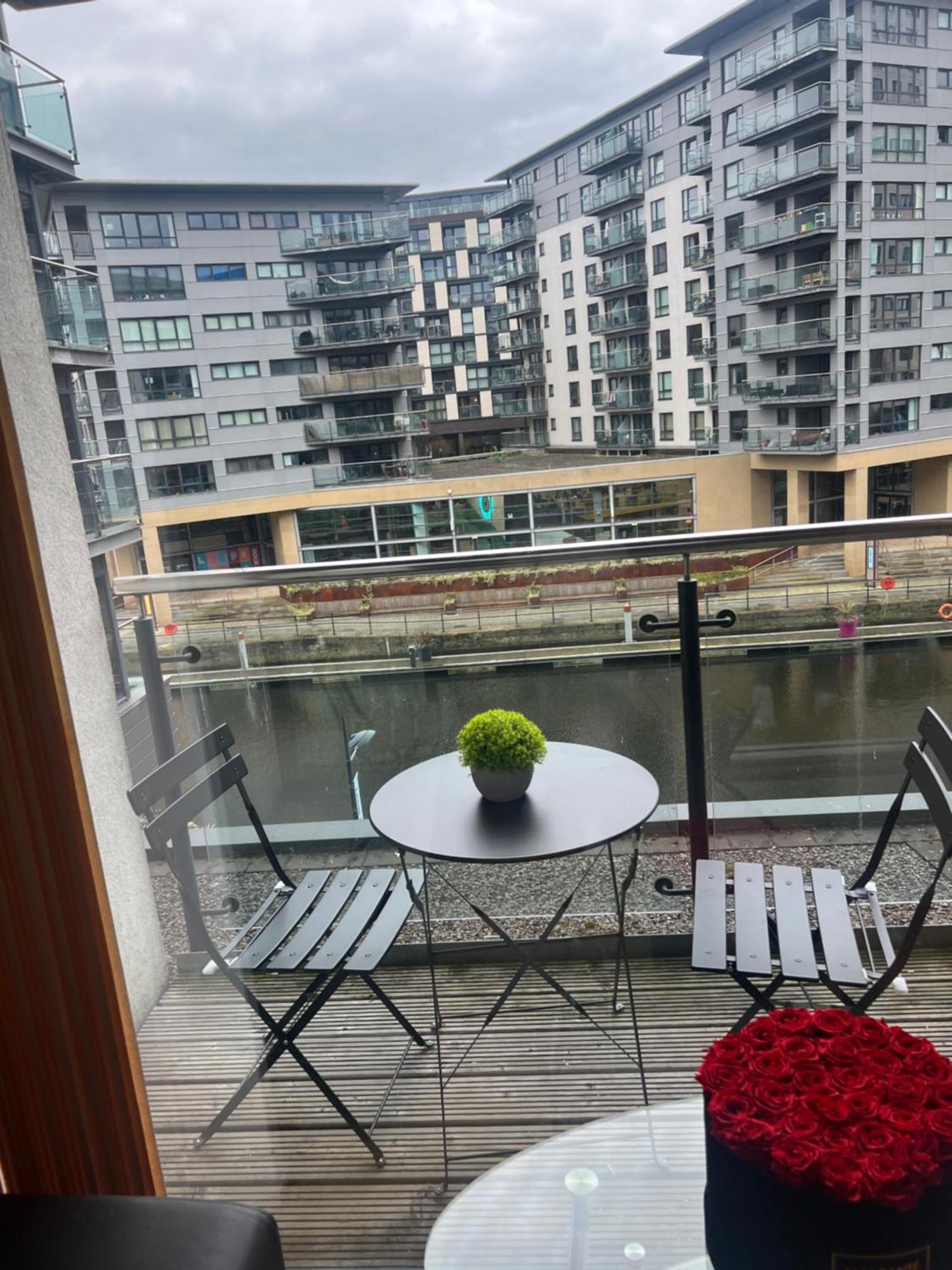 לידס Clarance Docks Apartment מראה חיצוני תמונה